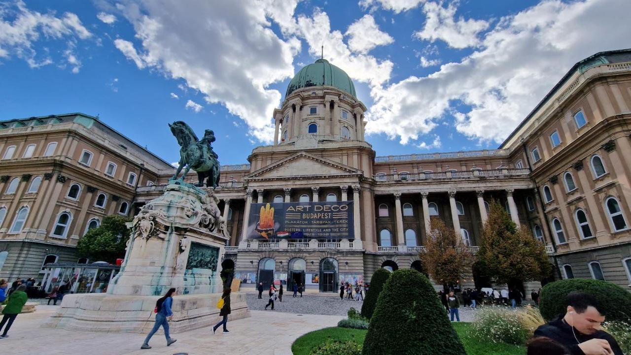 Parliament View Apartment Budapest Exterior photo